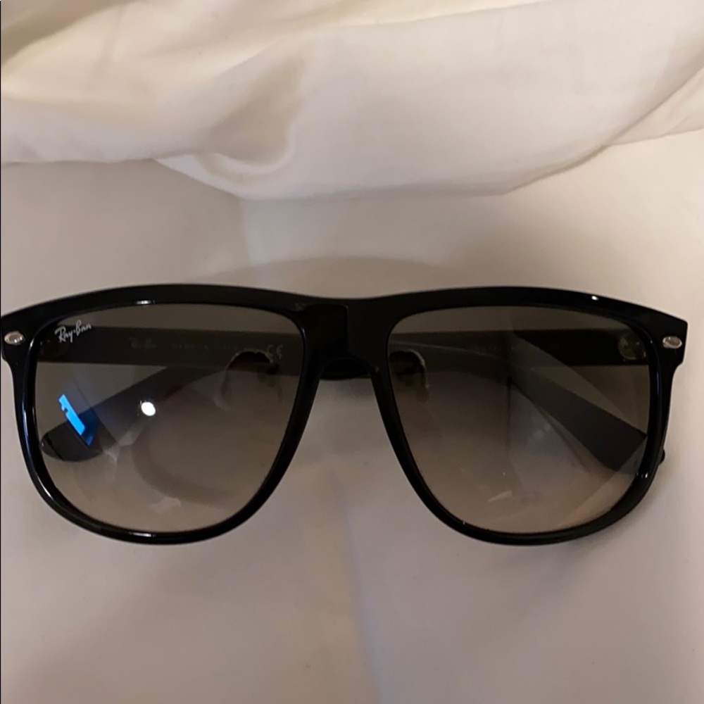 Ray-Ban boyfriend sunglasses